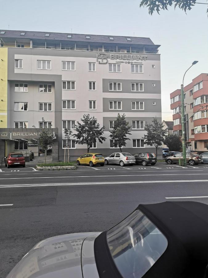 Hotel Hb Brilliant Brașov Exterior foto